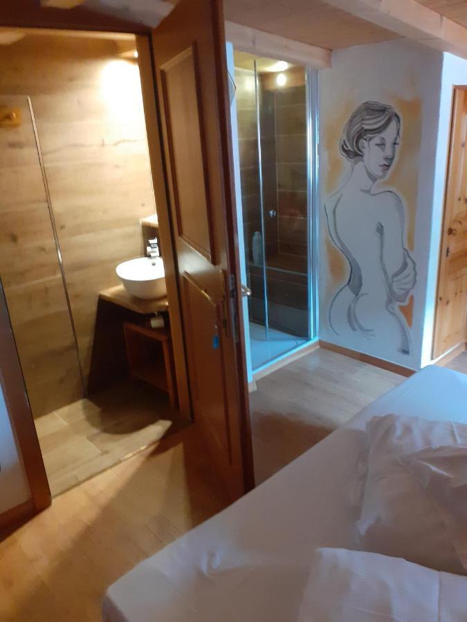 Casa Claudio-Appartamenti In Centro Campitello di Fassa Exteriér fotografie