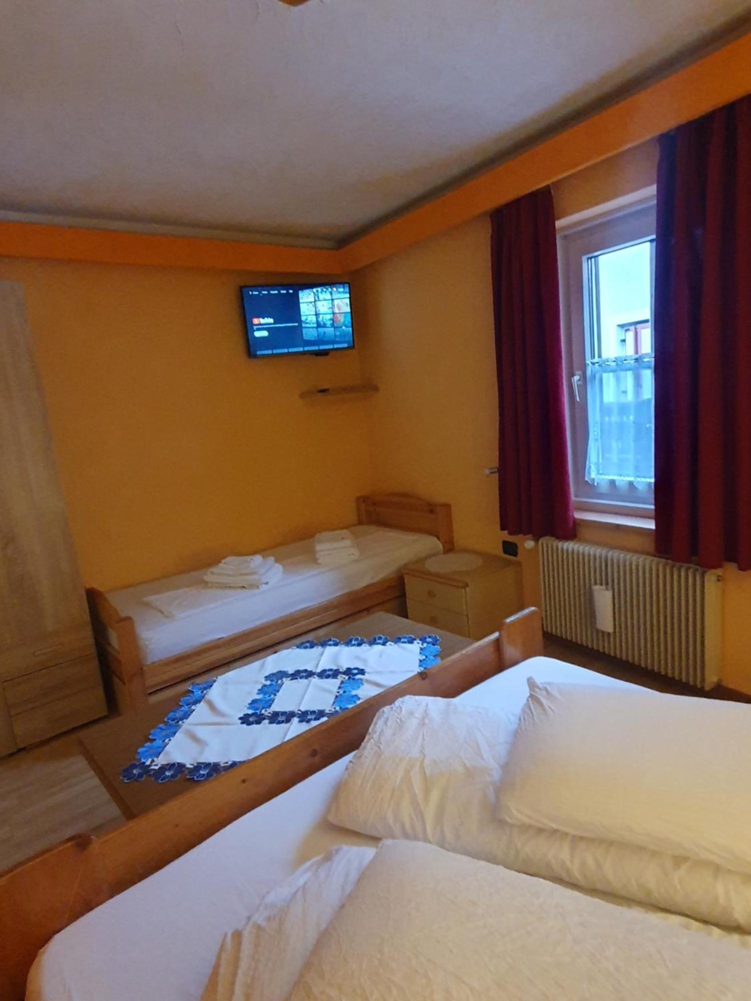 Casa Claudio-Appartamenti In Centro Campitello di Fassa Exteriér fotografie