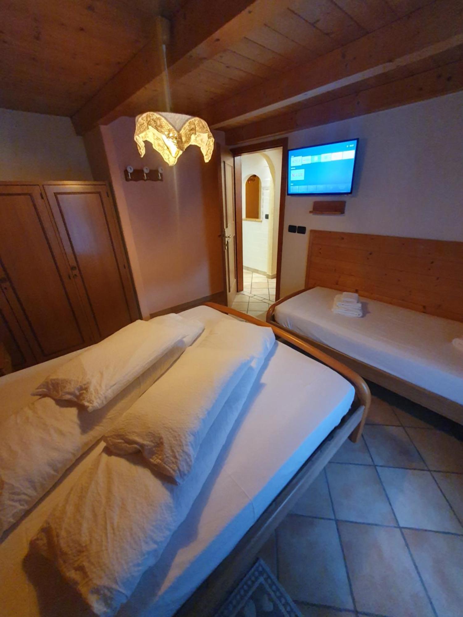 Casa Claudio-Appartamenti In Centro Campitello di Fassa Exteriér fotografie